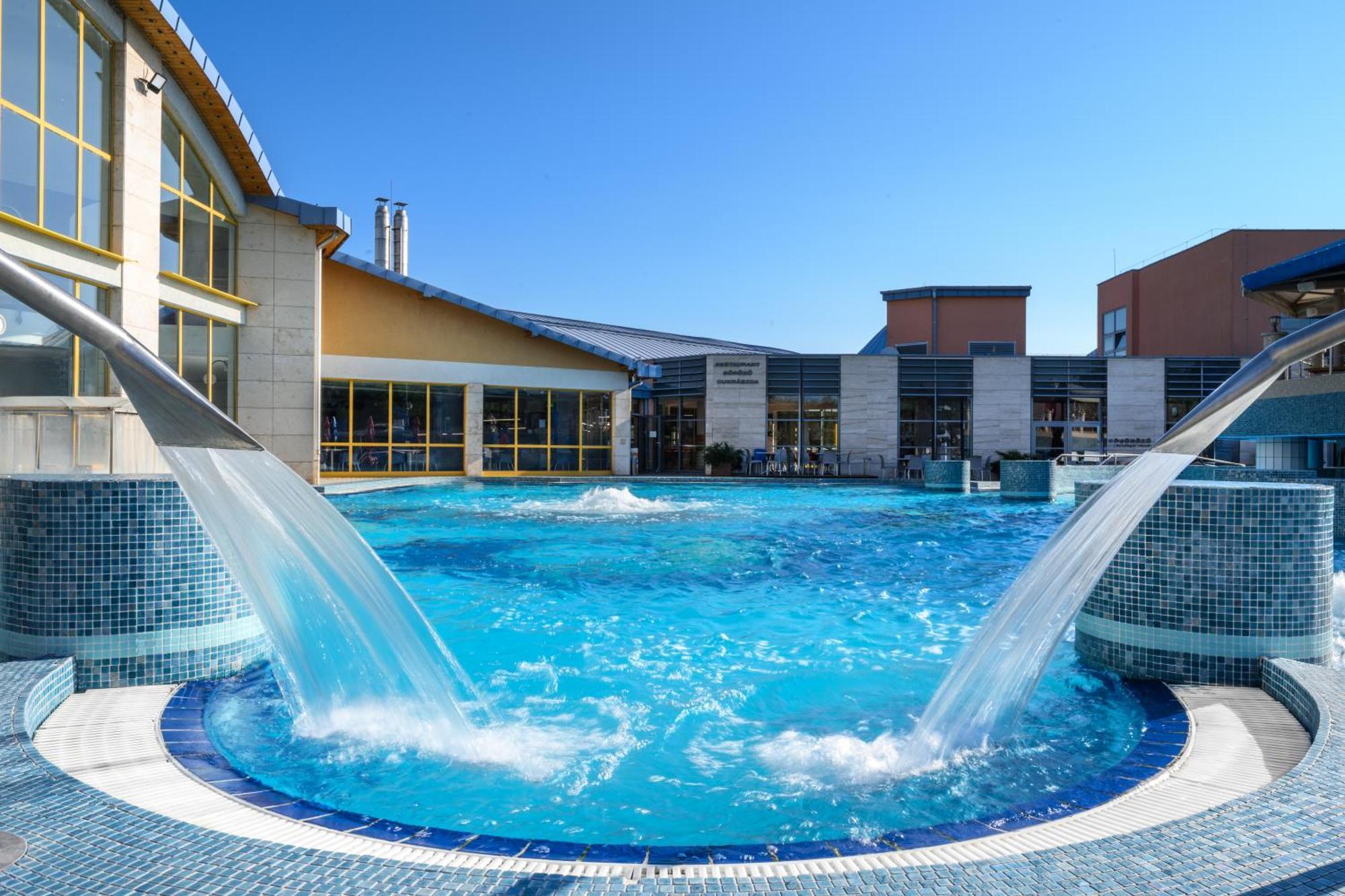 Park Inn By Radisson Sarvar Resort & Spa Luaran gambar